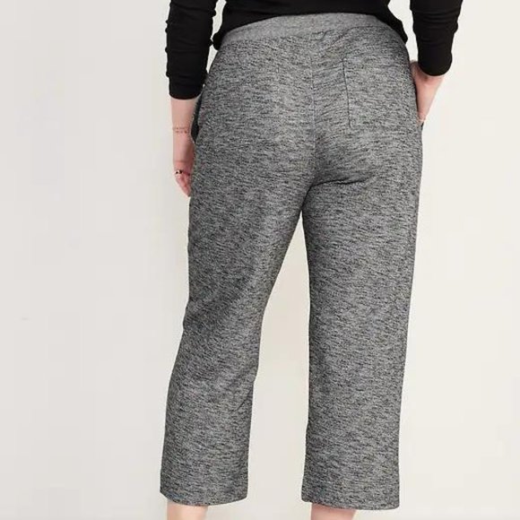Old Navy High-Waisted Cropped Straight Sweatpants for Women New - Picture 7 of 7